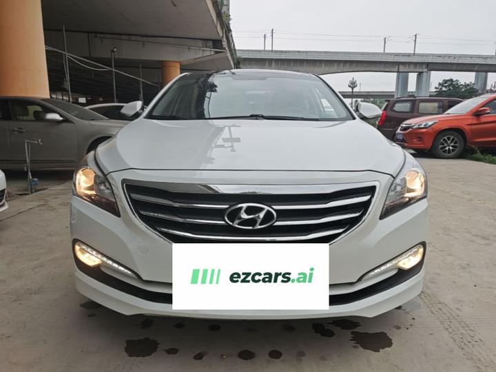 Mistra 2014 1.8L AT Premium DLX photo 2