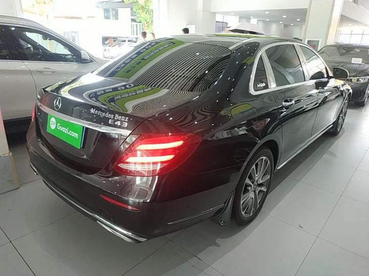 E-Class 2019 E 300 L Luxury photo 4