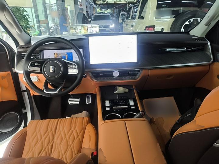 500 EV 2026 Hi4-T Smart photo 5
