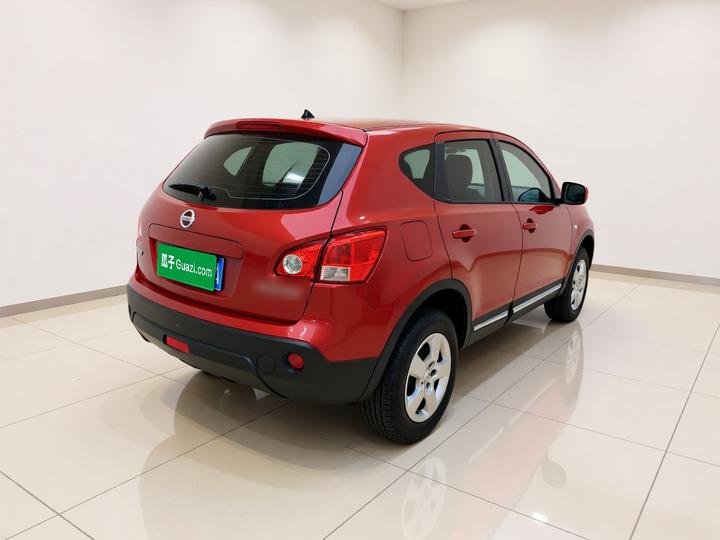 Qashqai 2011 1.6XE 5MT 2WD photo 6