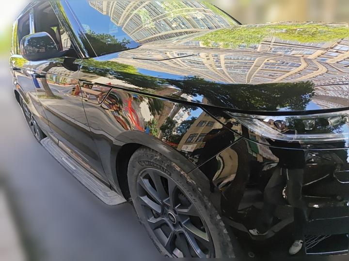 Range Rover Sport 2023 400PS Dynamic SE photo 3