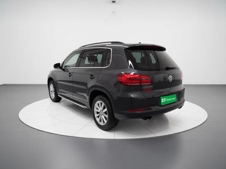 Tiguan 2016 280TSI AT RWD photo 4
