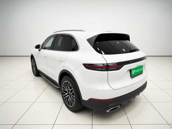 2019 Cayenne 3.0T photo 4