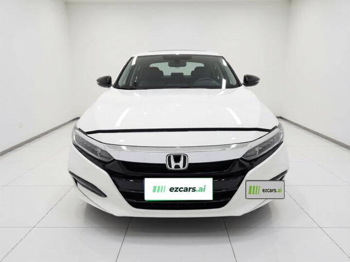 Accord 2018 260TURBO Elite China VI photo 2