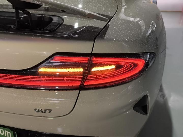 Xiaomi SU7 2024 RWD Extended Range High-end ADAS Pro photo 7