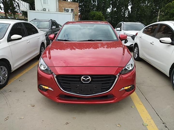 3 Axela 2017 Sedan 1.5L AT Luxury China V photo 2