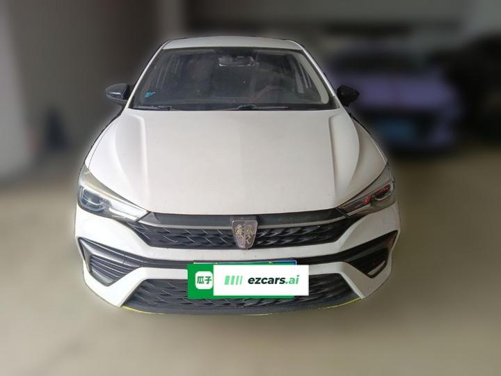 i5 2021 1.5L MT Platinum photo 2