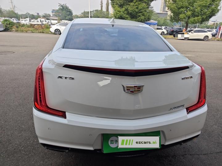 XTS 2018 28T Elite photo 5