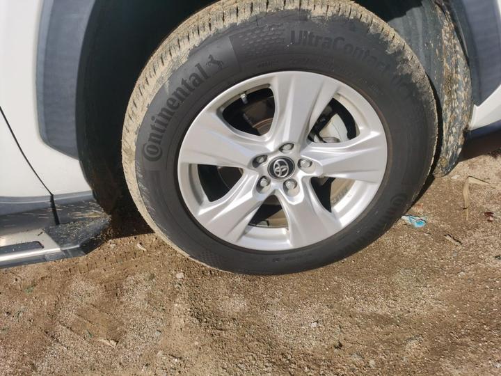RAV4 2020 2.0L CVT RWD photo 8