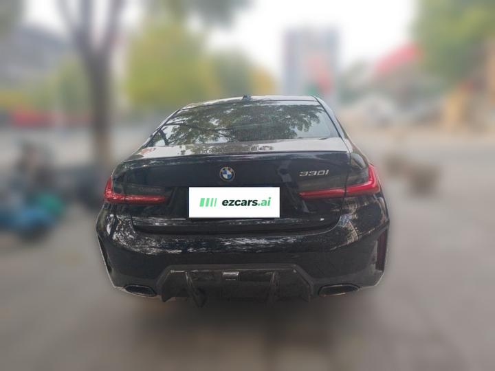 3 Series 2024 330i M M Sport Night Package photo 5