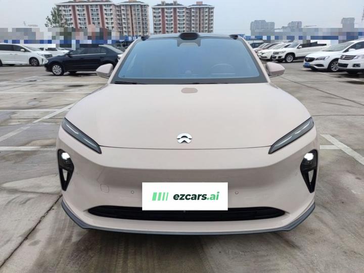 ET5 2022 75kWh photo 2