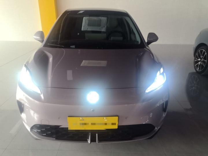 MG4 EV 2026 photo 2
