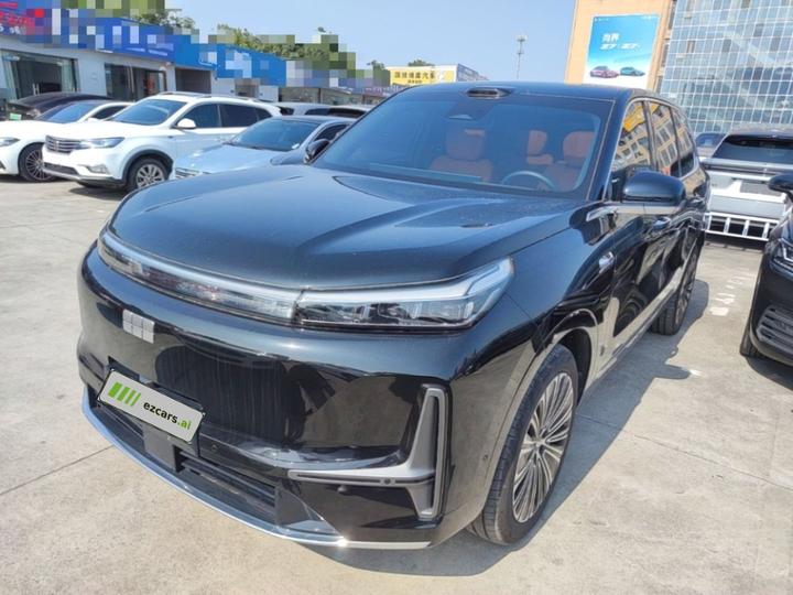 Galaxy M9 2025 210km AWD Pilot