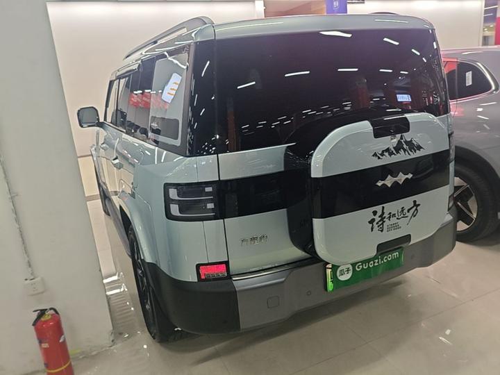 Fang Cheng Bao 7 2025 200KM RWD Max photo 4
