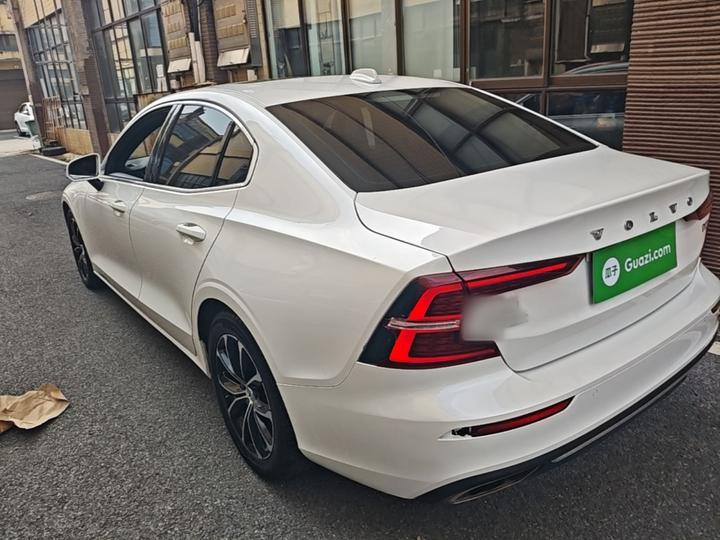 S60 2020 T4 Luxury photo 4