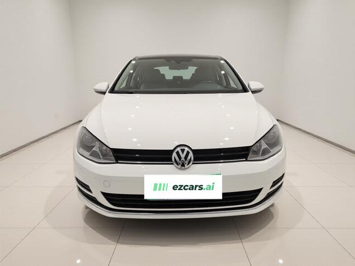 Golf 2015 1.6L AT Comfort photo 2