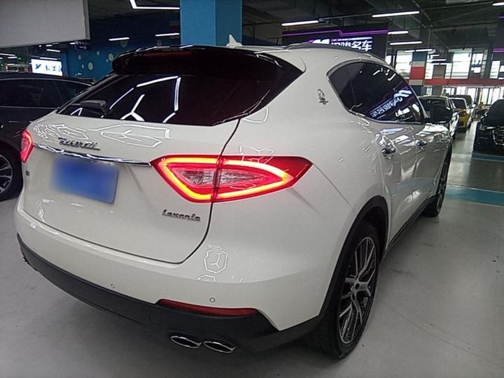 Levante 2016 3.0T Standard photo 4