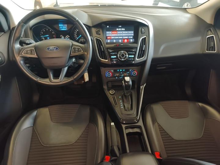 Focus 2017 Hatchback 1.6L AT Fashion photo 5