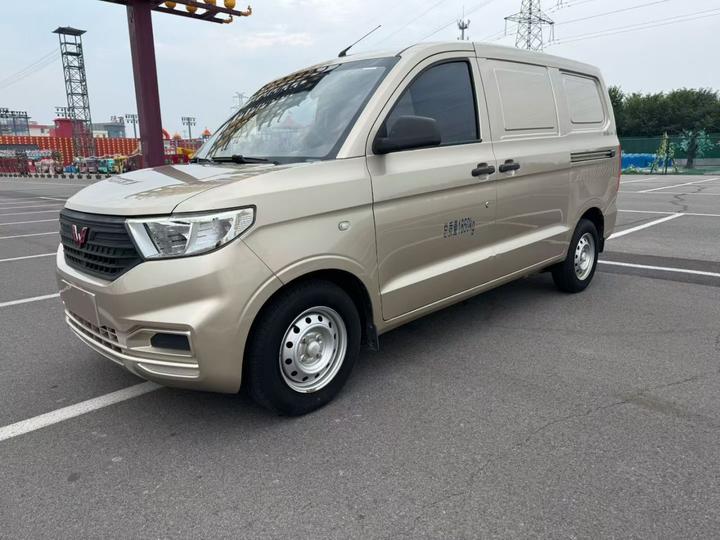 Wuling Hongguang V 2019 1.5L China VI LAR
