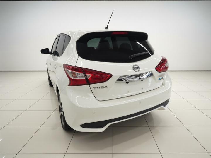 Tiida 2016 1.6L CVT photo 4