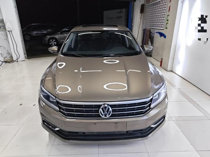 Passat 2017 330TSI DSG photo 2