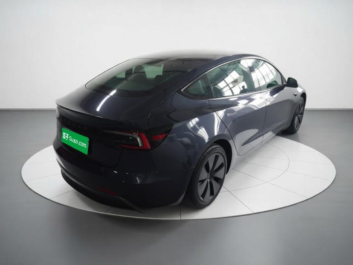 Model 3 2023 RWD photo 6