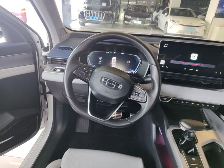 Preface 2021 Facelift 2.0TD Premium photo 5