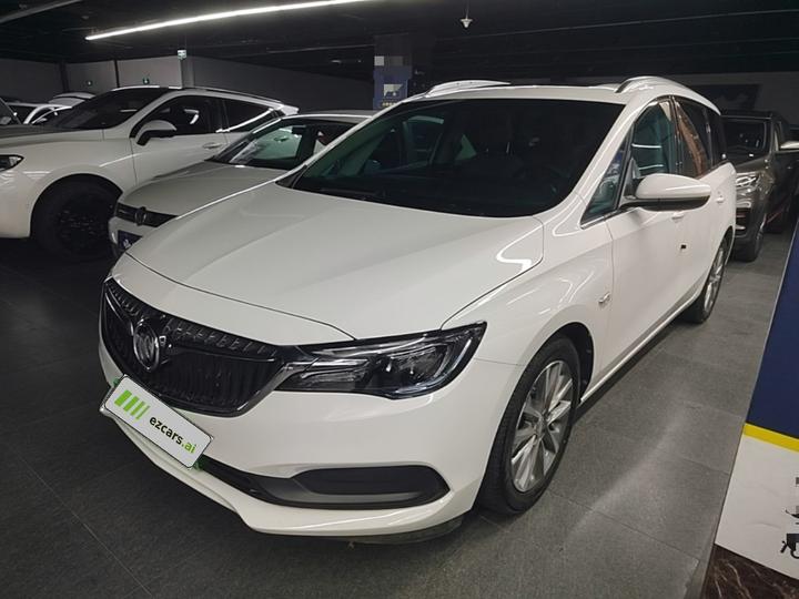 GL6 2021 323T Mild Hybrid Luxury