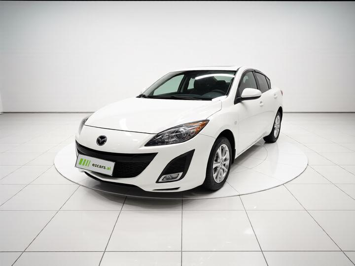 3 2013 Sedan 1.6L AT Elite