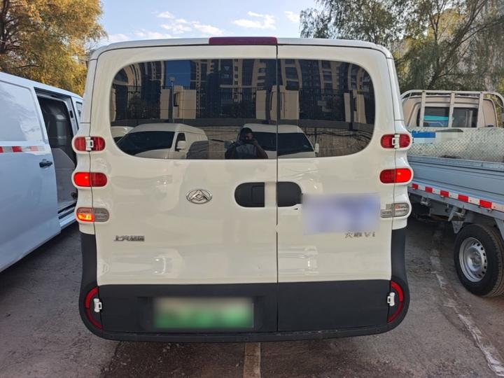 MAXUS V1 2025 V1+ Long Wheelbase 62kWh photo 5