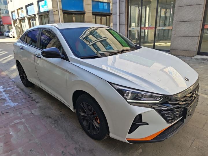 Yixuan 2023 1.5L AT LX photo 3
