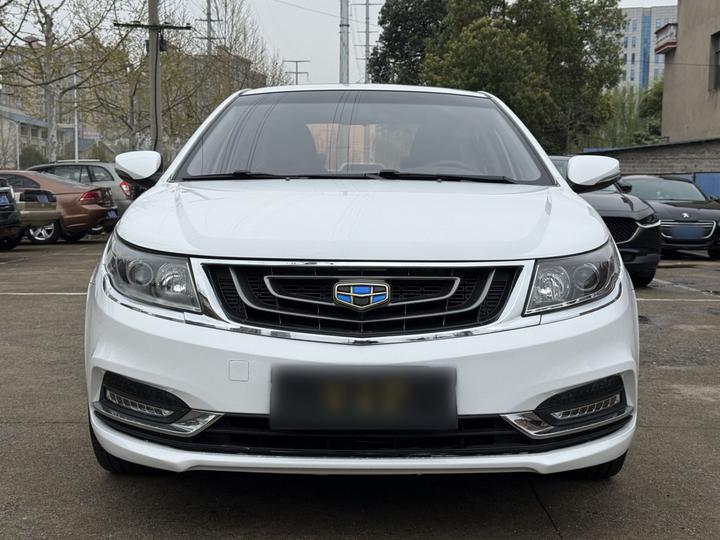 Vision 2017 1.5L AT photo 4