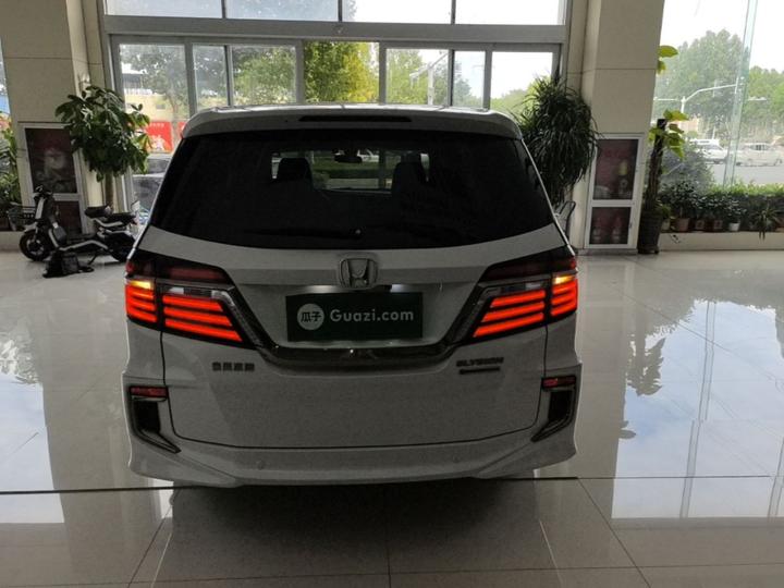 Elysion 2019 2.0L Hybrid Luxury photo 3