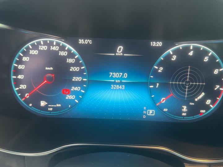 GLC 2022 Facelift GLC 260 L 4MATIC Luxury photo 7