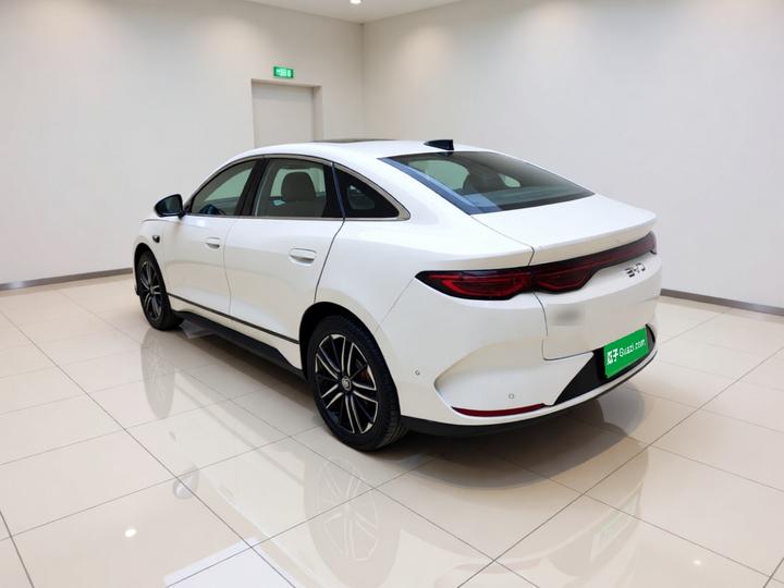 Qin L 2025 EV 545KM photo 4