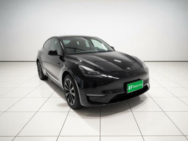Model Y 2023 RWD photo 3