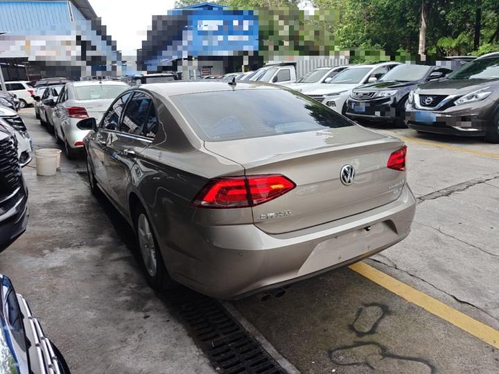 Lamando 2018 230TSI DSG photo 4