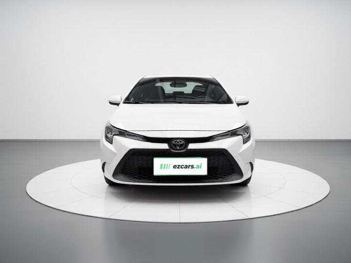 Levin 2022 Hybrid 1.8H E-CVT Leading photo 2