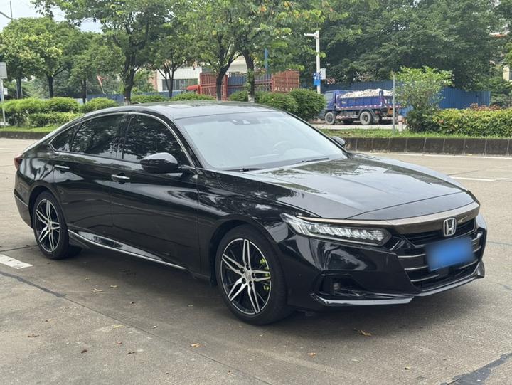 Accord 2022 Hybrid 2.0L Phantom Night photo 3