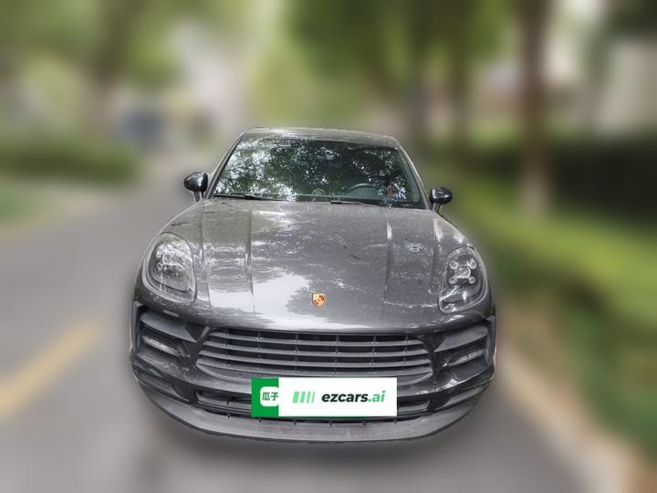 2021 Macan 2.0T photo 2