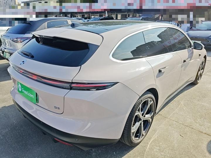 ET5T 2024 75kWh Touring photo 4