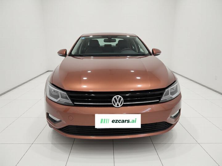 Lamando 2015 230TSI DSG photo 2