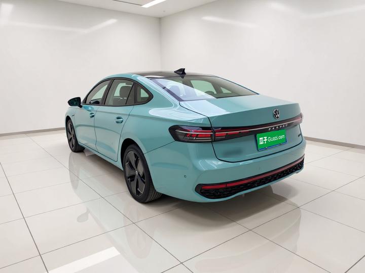 Passat 2025 Pro 380TSI photo 4