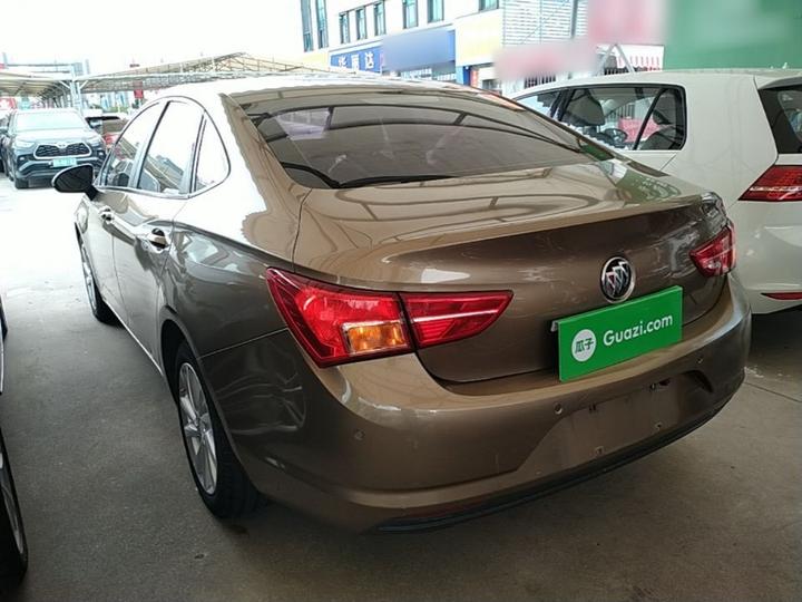Verano 2017 Sedan 15S AT Progressive photo 4
