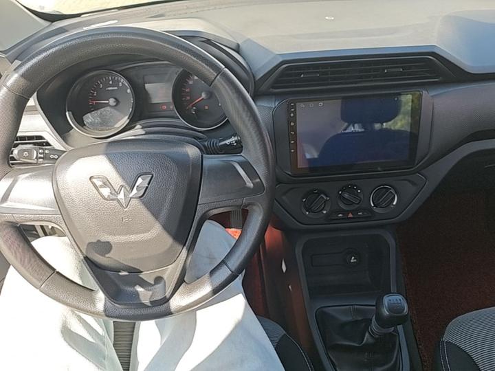 Wuling Hongguang 2019 1.5L S Base China VI LAR photo 5