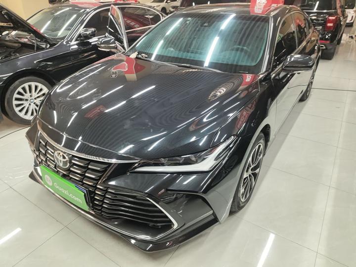 Avalon 2023 2.0L Luxury photo 2