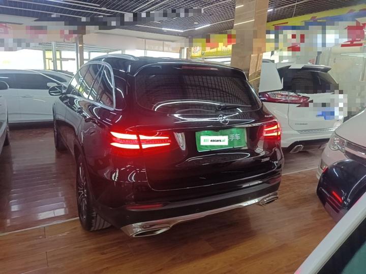GLC 2018 Facelift GLC 200 4MATIC photo 3