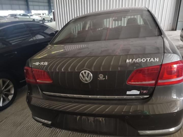 Magotan 2015 Facelift 2.0TSI Premium photo 4