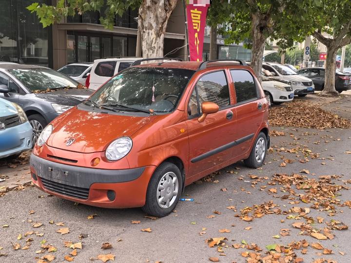 2012 Facelift 1.0L MT P-TEC Standard