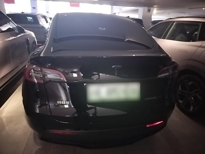 Model Y 2022 Facelift Long Range AWD photo 3